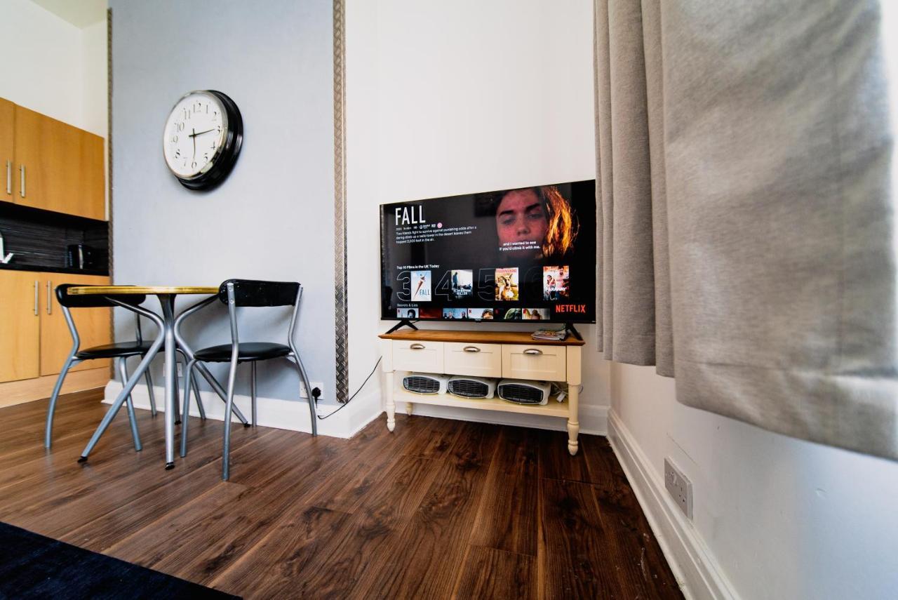 Spacious 2 Bedroom Apartment In Downtown 伦敦 外观 照片